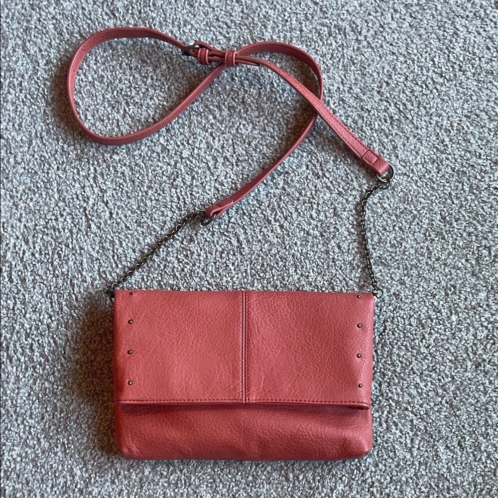 Market &‎ Spruce Crossbody Bag in Salmon